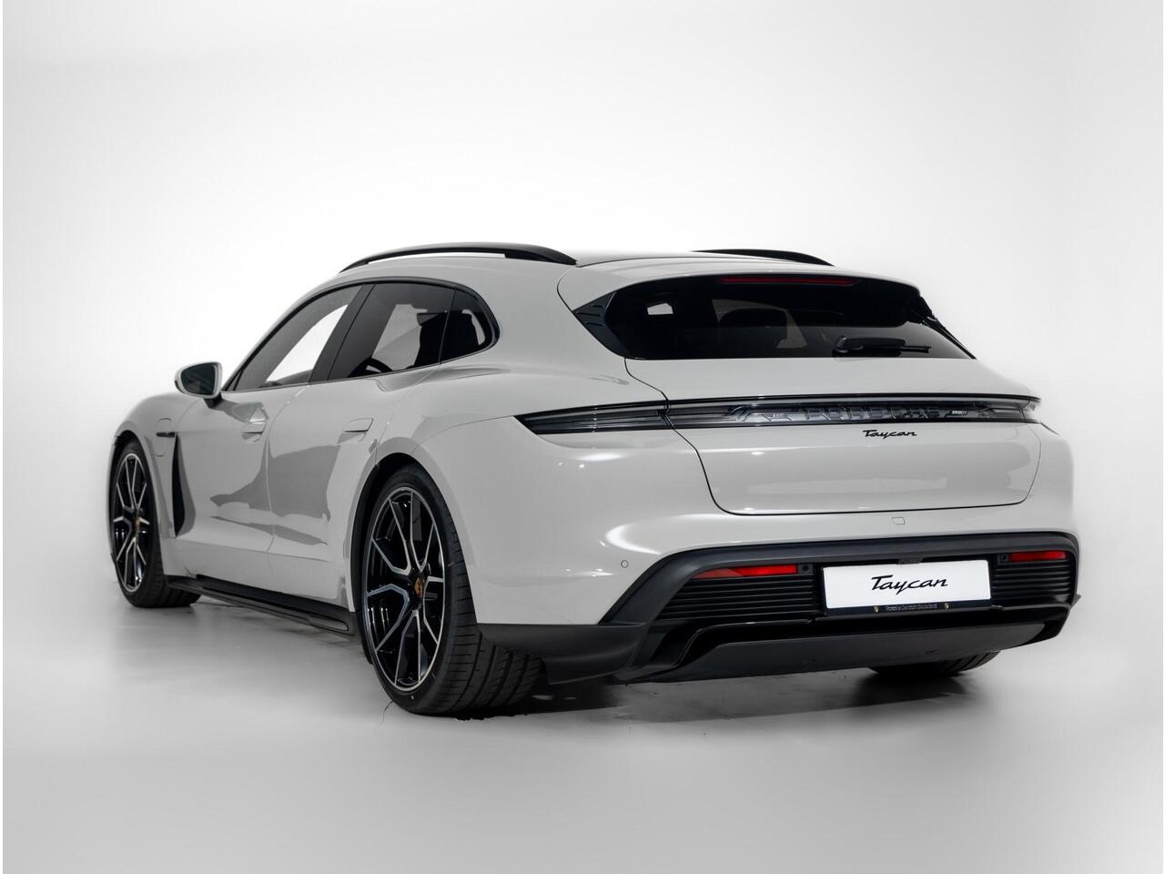 Porsche Taycan Sport Turismo