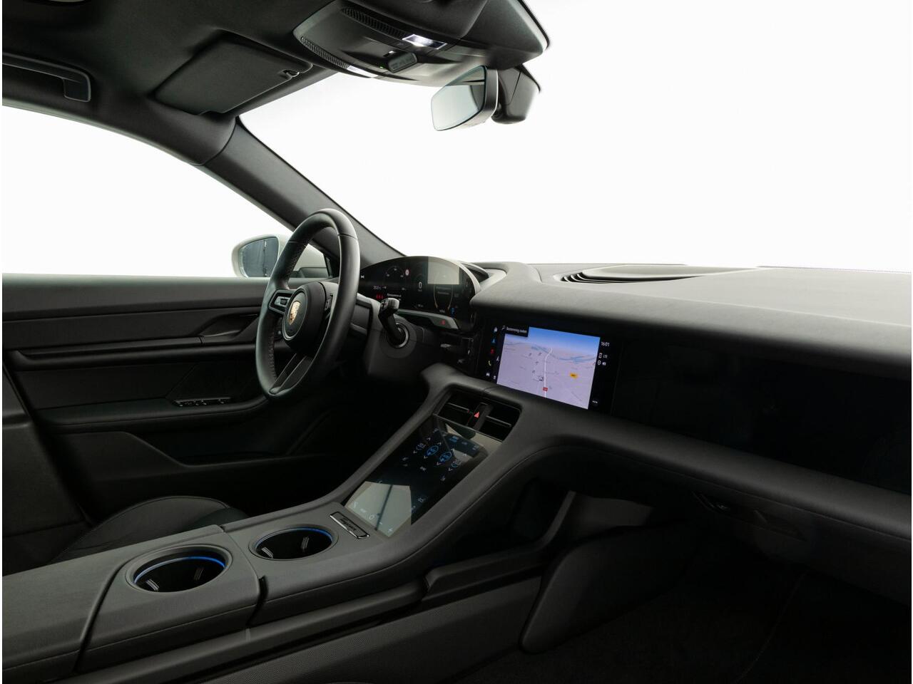 Porsche Taycan 4 Cross Turismo