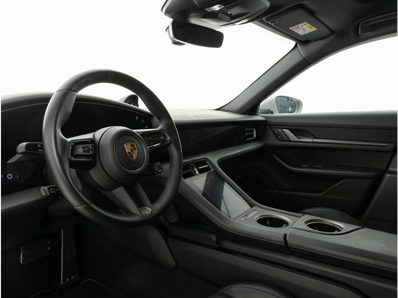 Porsche Taycan Sport Turismo