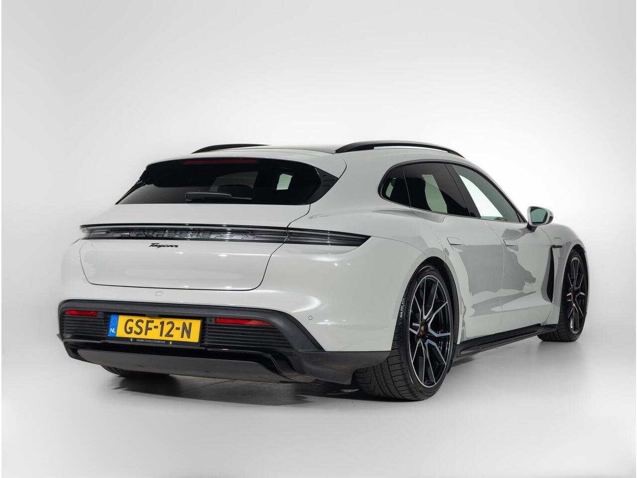 Porsche Taycan Sport Turismo