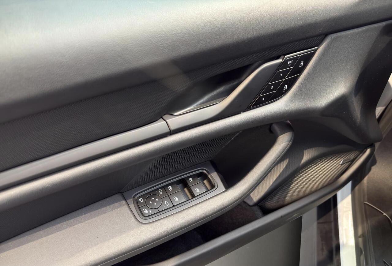 Porsche Taycan Sport Turismo 89 kWh