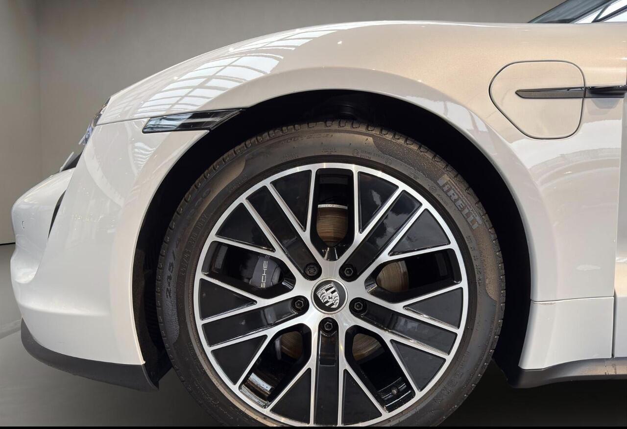Porsche Taycan Sport Turismo 89 kWh