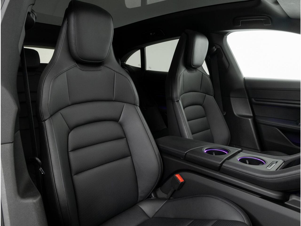 Porsche Taycan 4S Cross Turismo