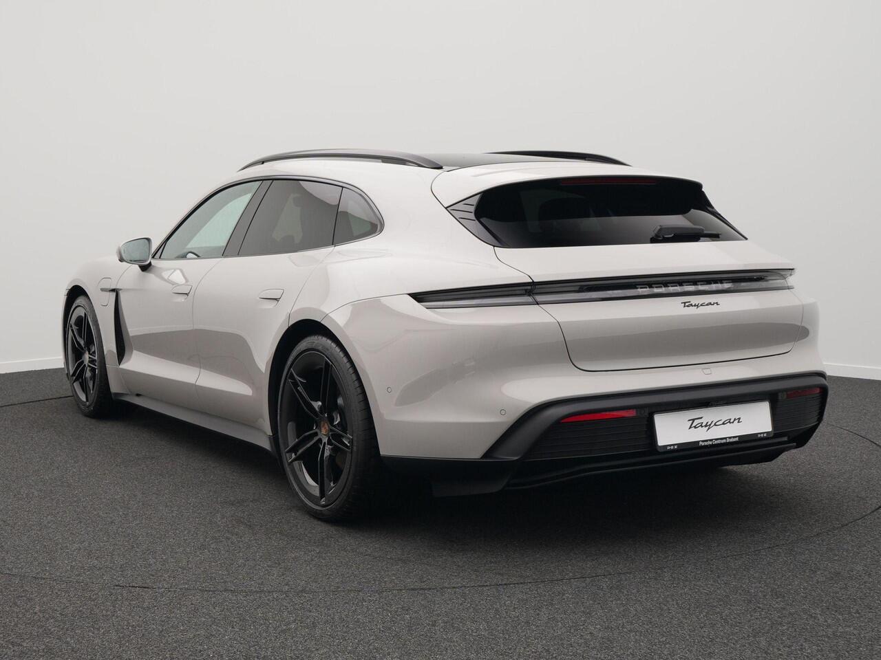 Porsche Taycan Cross Turismo