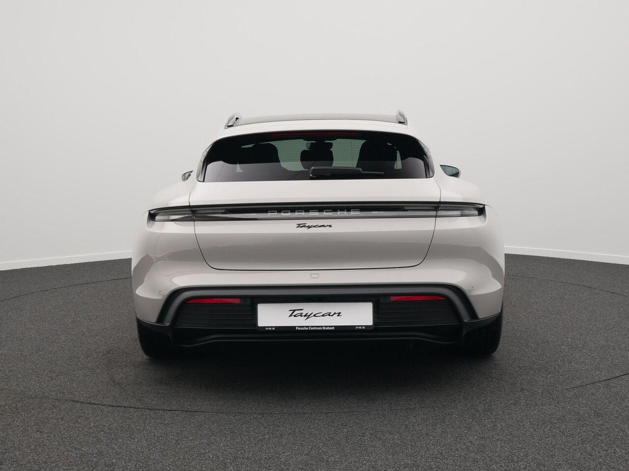 Porsche Taycan Cross Turismo