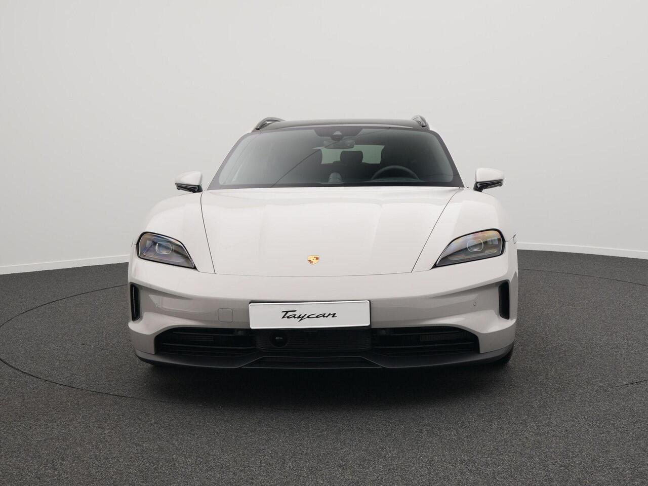 Porsche Taycan Cross Turismo