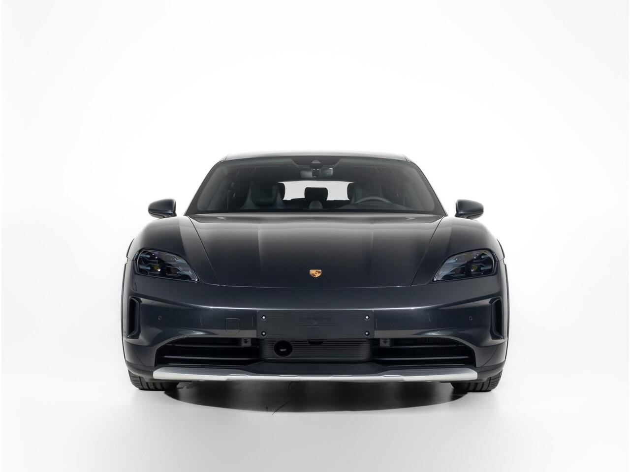 Porsche Taycan 4 Cross Turismo