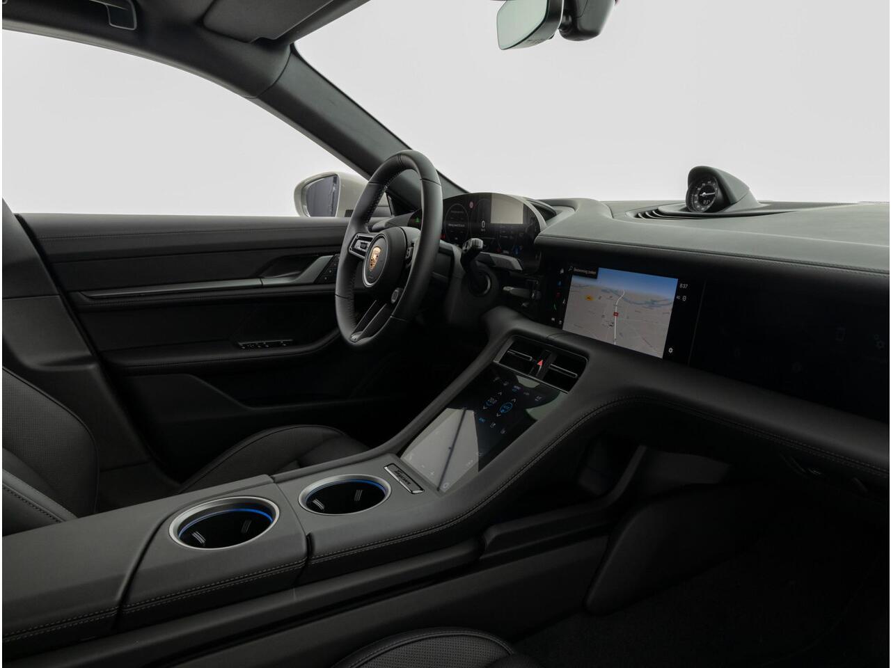 Porsche Taycan 4 Cross Turismo