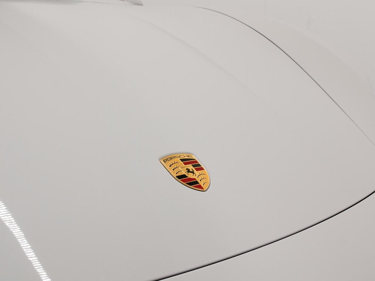 Porsche Taycan GTS