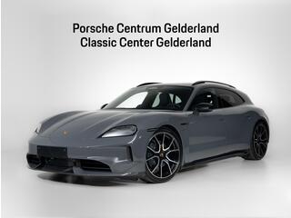 porsche-taycan-sport-turismo-black-