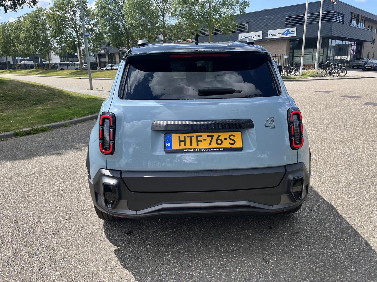 Renault 4 comfort range techno 52 kWh / DEMO AMSTERDAM WEST