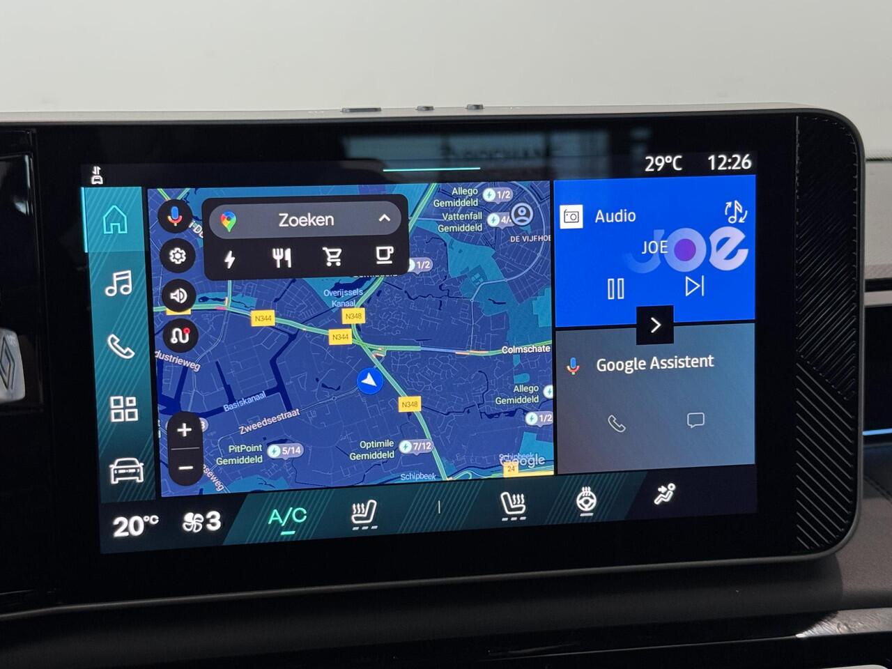 Renault 4 Comfort Range Iconic 52 kWh | Pack Advanced Driving Assist | Adapter V2L, energie naar extern apparaat | Demo leverbaar 11-2025