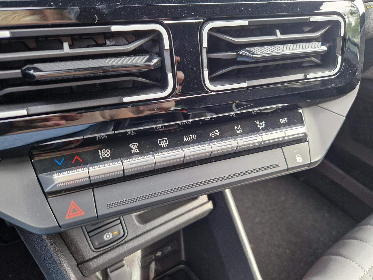 Renault 4 comfort range iconic 52 kWh / Levertijd I.O /