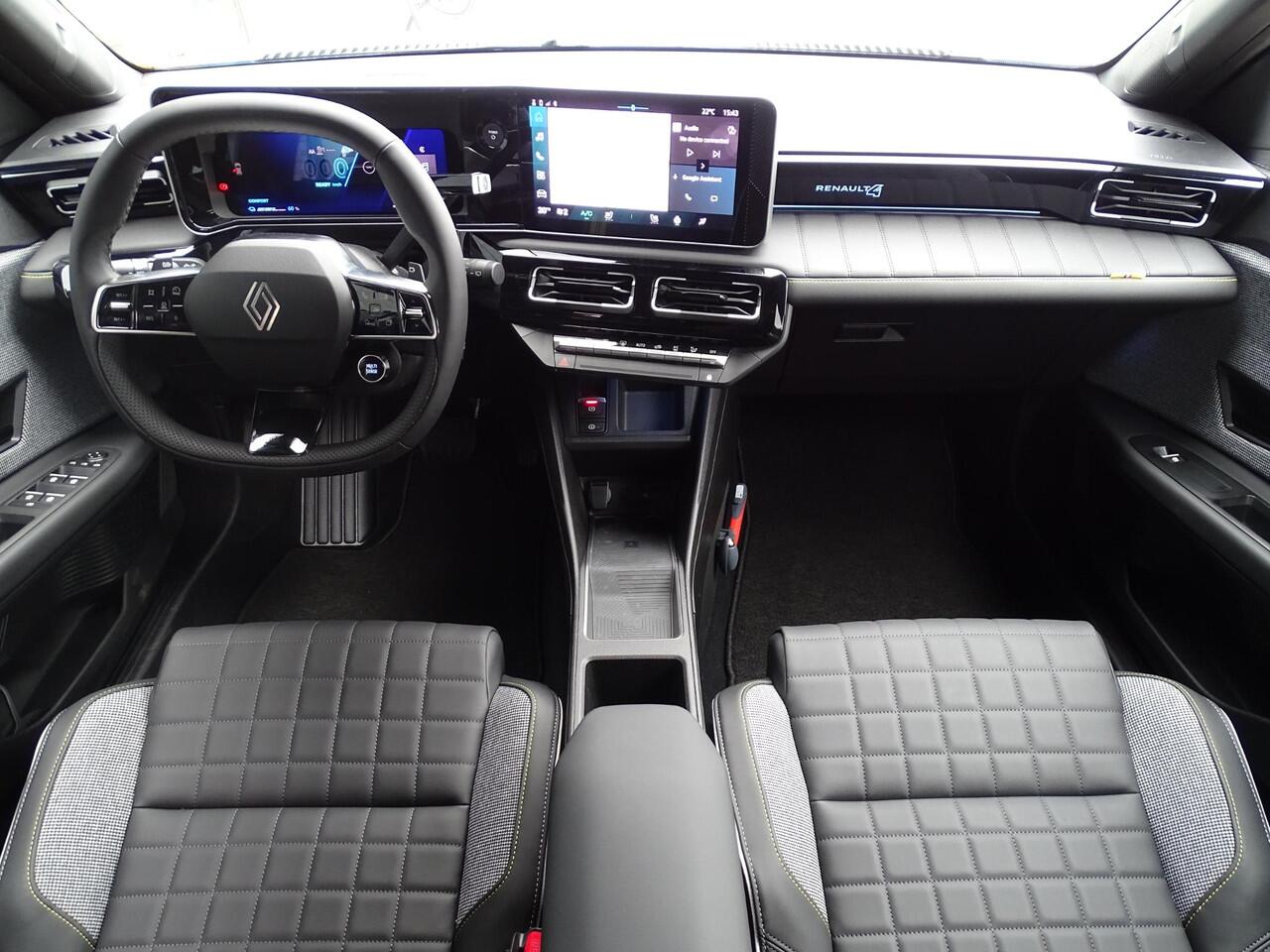 Renault 4 comfort range iconic 52 kWh PACK ADVANCED DRIVING ASSIST / HARMAN KARDON AUDIO / V2L ADAPTER | Demo leverbaar 11-2025