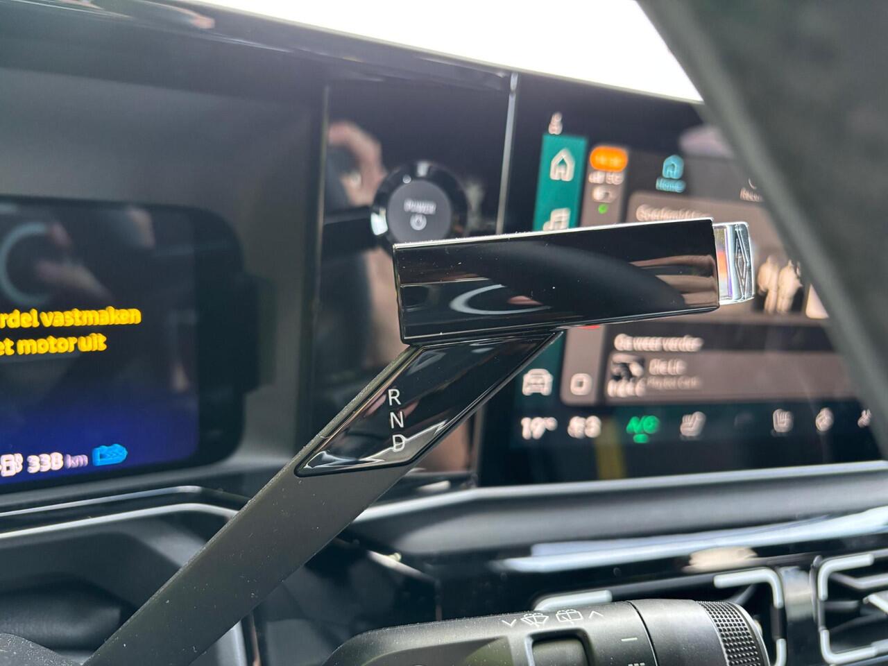 Renault 4 comfort range iconic 52 kWh | Demo leverbaar 11-2025 |