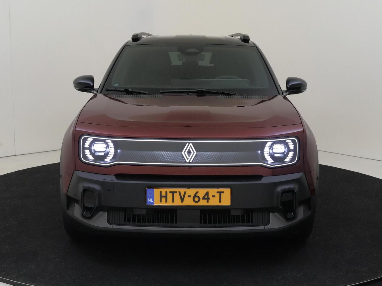 Renault 4 comfort range iconic 150PK 52 kWh | Navigatie Via Google | Apple & Android Carplay | Parkeersensoren Voor & Achter | Achteruitrijcamera | Adaptieve Cruise Control | Privacy Glass | Keyless entry | Elektrische Achterklep |