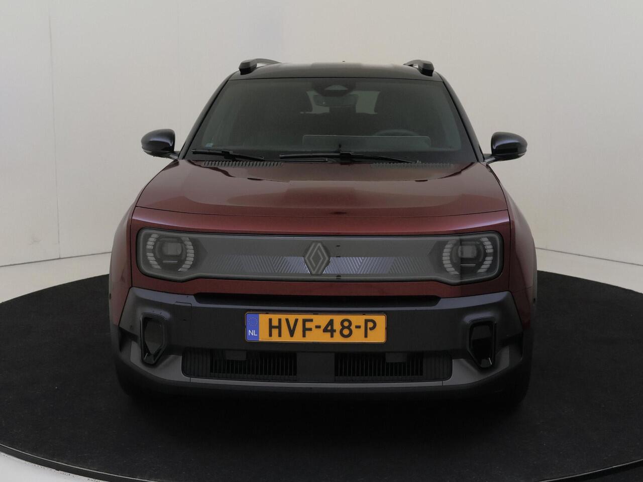 Renault 4 comfort range iconic 52 kWh |BTW |AUTOMAAT |WLTP 409 km |Navigatie | Achteruitrijcamera| Cruise & Climate Control| Stoel/Stuurverwarming | Privacy Glass |