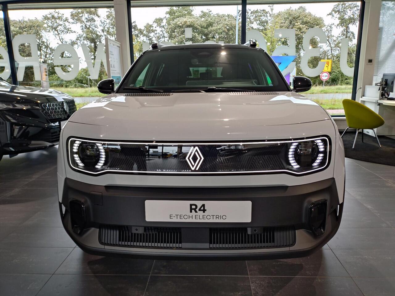 Renault 4 comfort range iconic 52 kWh / VOORRAADACTIE /