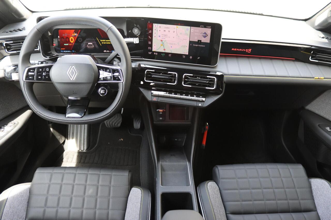 Renault 4 Comfort Range Iconic 52 kWh | Stoel + stuurverwarming | Achteruitrijcamera | El. achterklep | Demo |