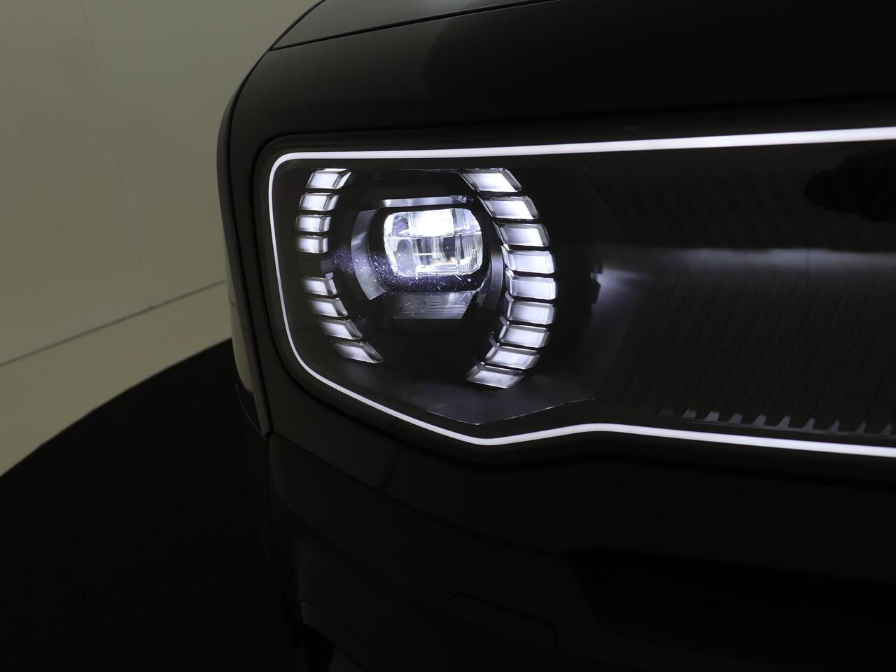 Renault 4 comfort range iconic 52 kWh 150PK | Harman Kardon | Pack Advanced Driving Assist | Achteruitrijcamera | Stoel- en Stuurverwarming | Apple CarPlay & Android Auto