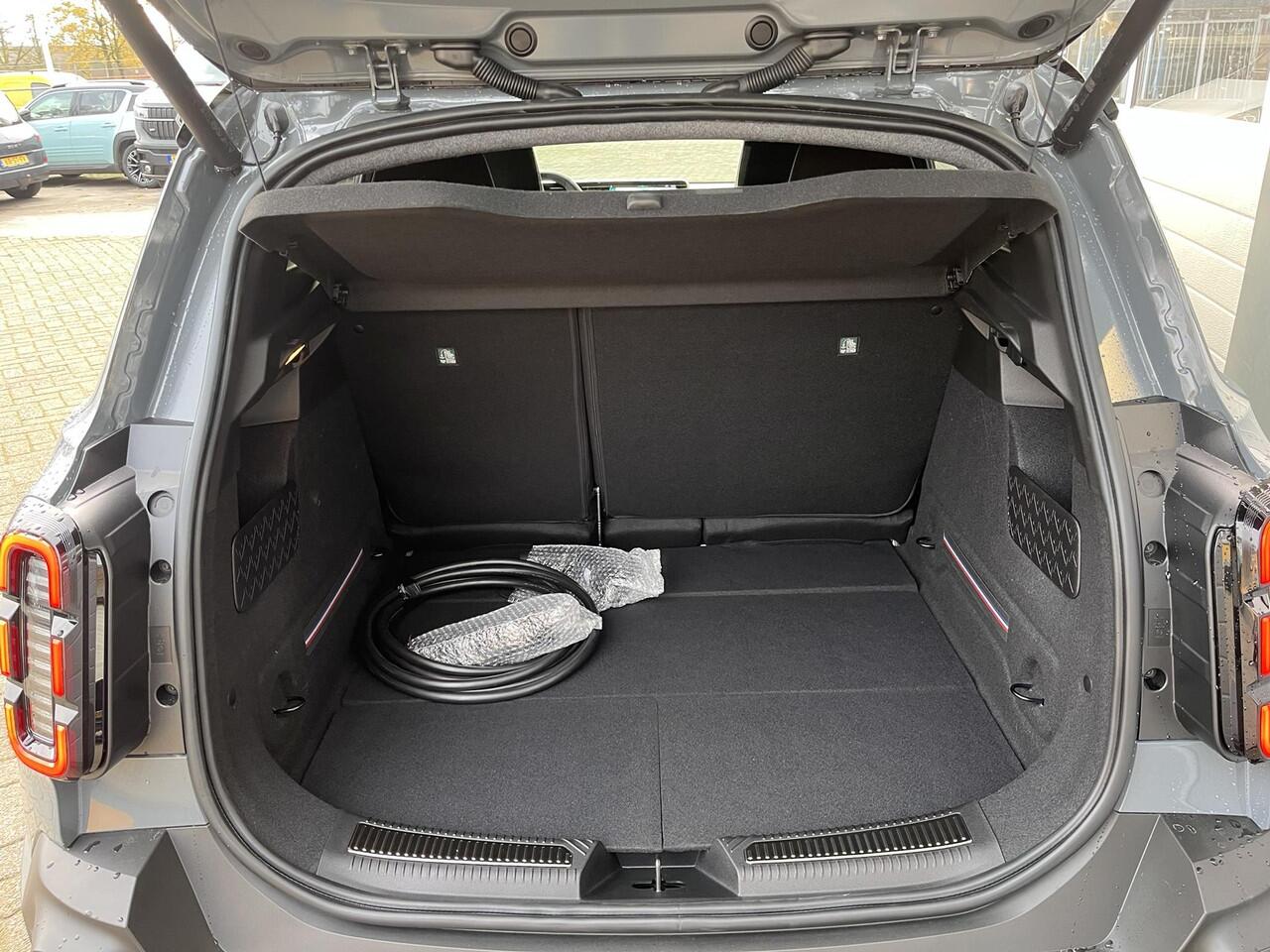 Renault 4 comfort range iconic 52 kWh