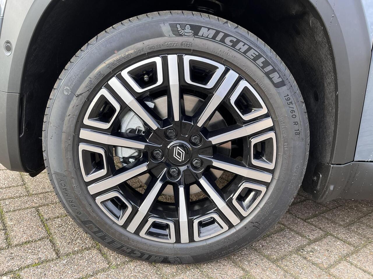 Renault 4 comfort range iconic 52 kWh