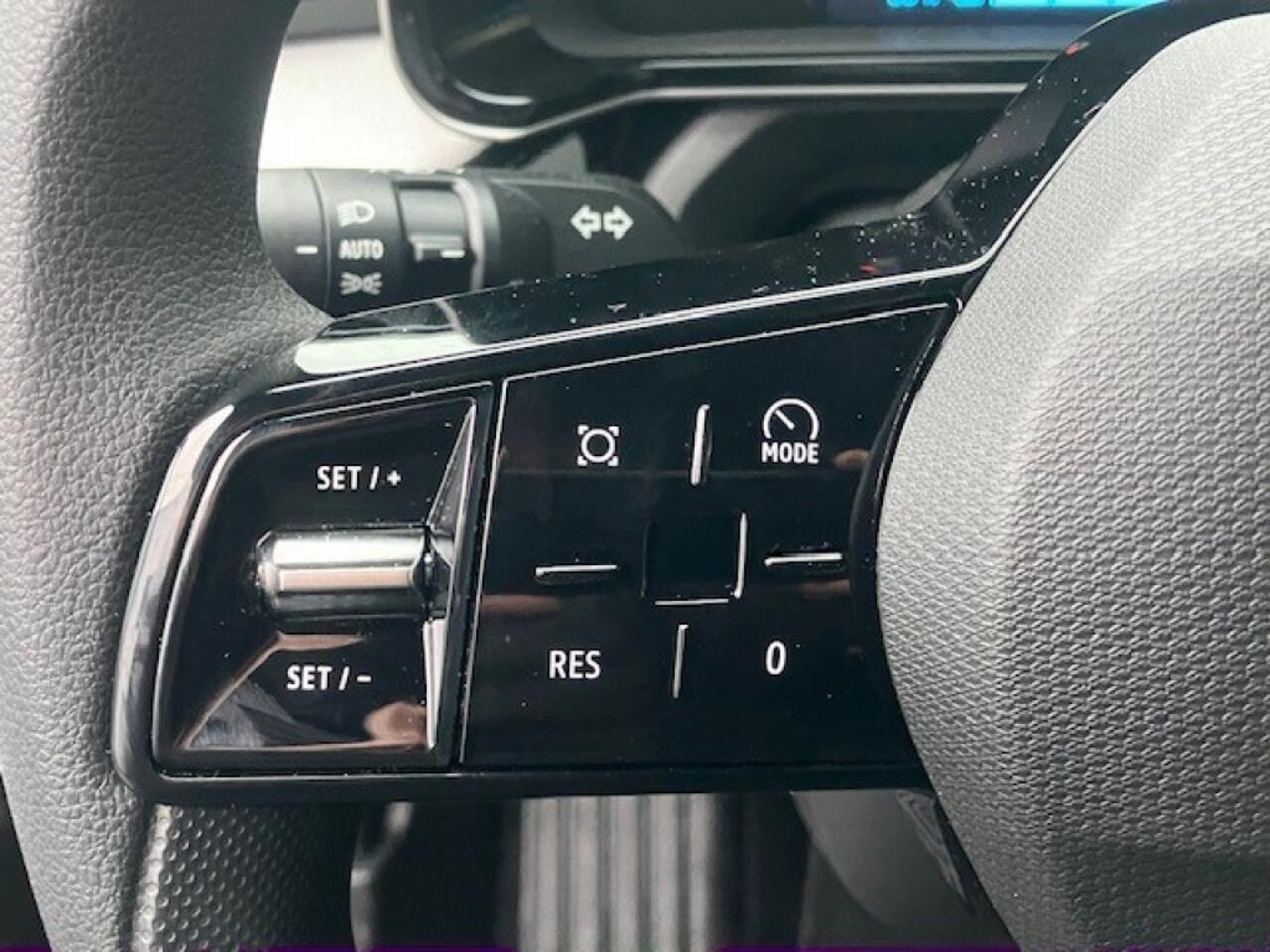 Renault 4 Comfort Range Evolution 52 kWh - Apple/Android - camera