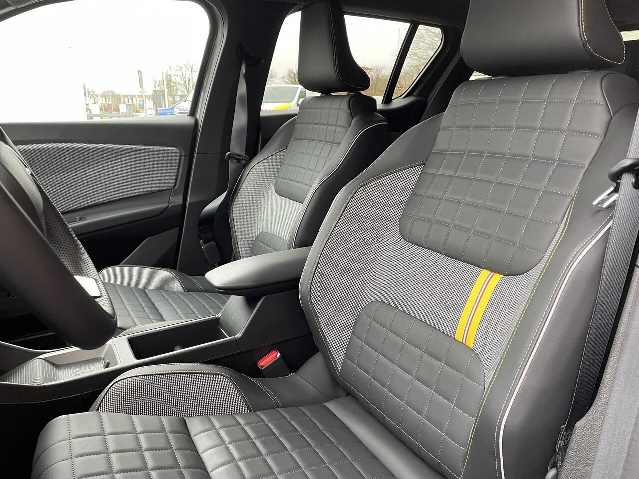 Renault 4 comfort range iconic 52 kWh / pack extended grip / pack advanced driving assist / vraag naar beschikbaarheid