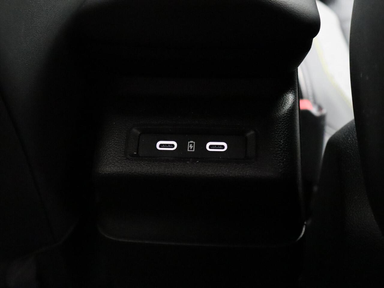 Renault 4 comfort range iconic 52 kWh | Vijf jaar garantie | Active driver assist | Elek. bedienbare achterklep |