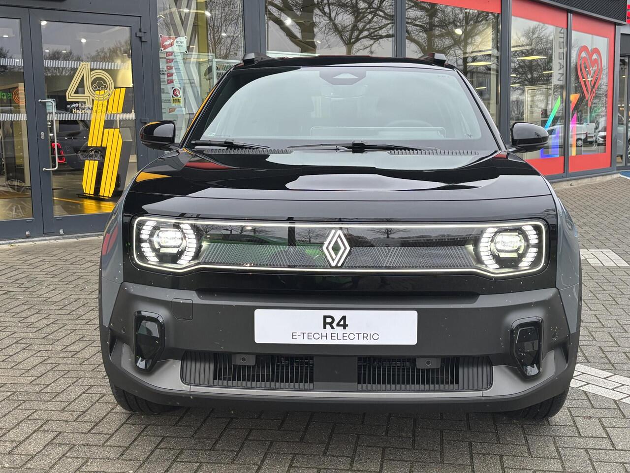 Renault 4 Iconic 150 pk Comfort Range l Meer dan ¤ 3.000 voorraadvoordeel! l Gratis 5 jaar fabrieksgarantie! l Uit voorraad leverbaar!