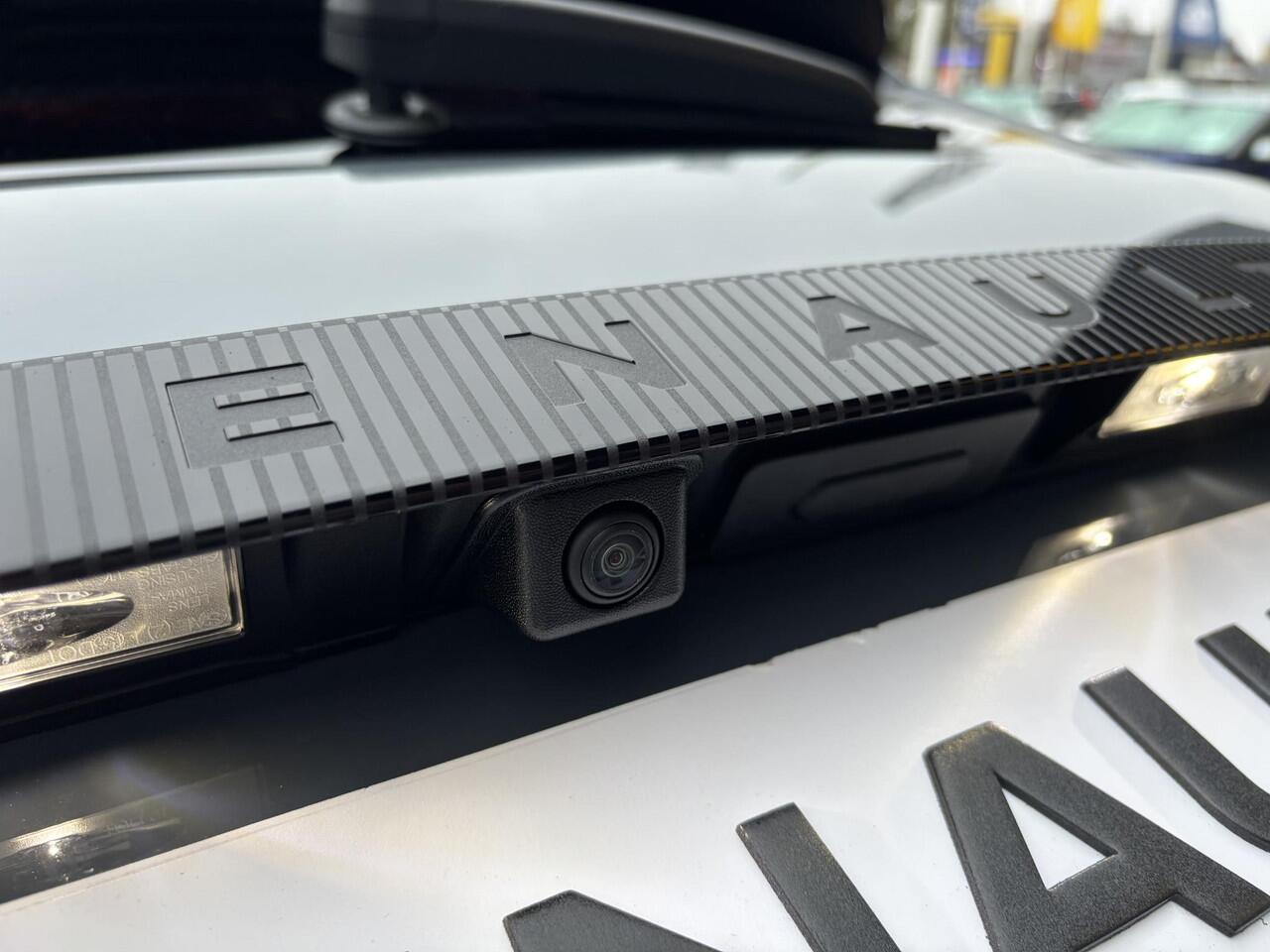 Renault 4 Iconic 150 pk Comfort Range l Meer dan ¤ 3.000 voorraadvoordeel! l Gratis 5 jaar fabrieksgarantie! l Uit voorraad leverbaar!