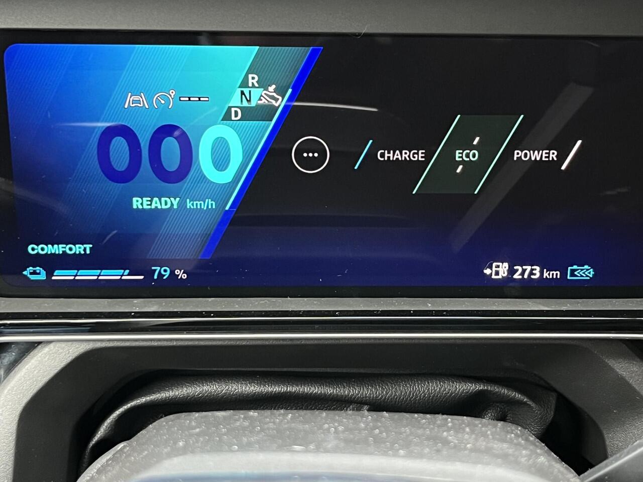 Renault 4 Comfort Range Techno 52 kWh | Pack Extended Grip | Pack Advanced Driving Assist | Pack Winter Premium | Direct leverbaar