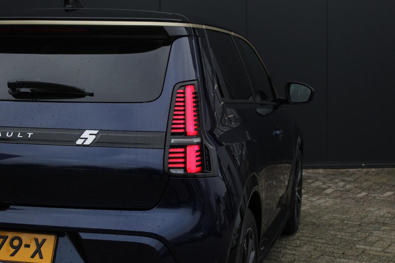 Renault 5 E-TECH Iconic Cinq 150Pk 52 kWh | Google Navigatie | Draadloze Carplay | MultiSense | FULL LED Verlichting | Pack Safety & Advanced Driving Assist | Harman Kardon Geluidsysteem |