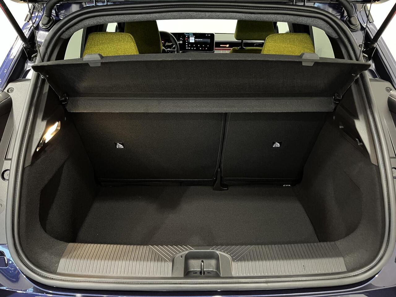 Renault 5 Iconic Cinq 52 kWh | Harman Kardon | Pack Safety & Advanced Driving Assist | Adapter V2L, energie naar extern apparaat | Van: ¤36.859,- nu rijklaar voor: ¤ 35.359,-