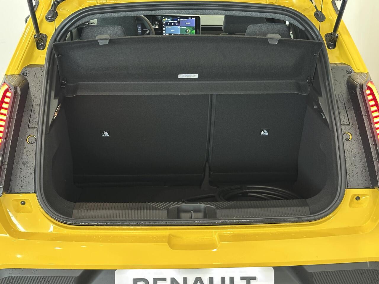 Renault 5 Urban Range Evolution 40 kWh | Pack Winter | Van: ¤ 29.059,- nu rijklaar voor: ¤ 27.559,-