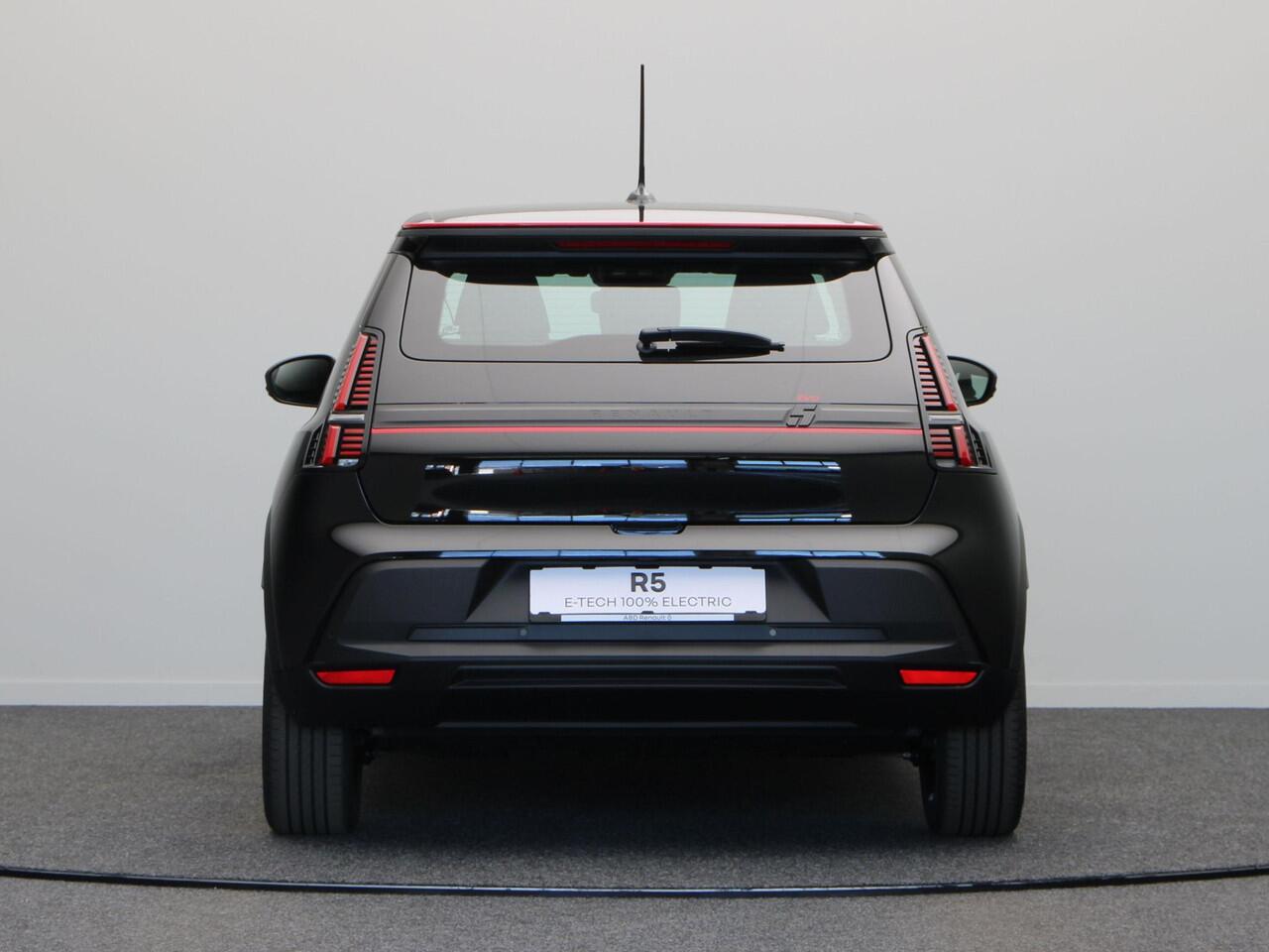 Renault 5 EVO Urban Range 120pk 40 kWh | Exclusief bij ABD | Vol opties | Sportief design | Carbon | Demo |