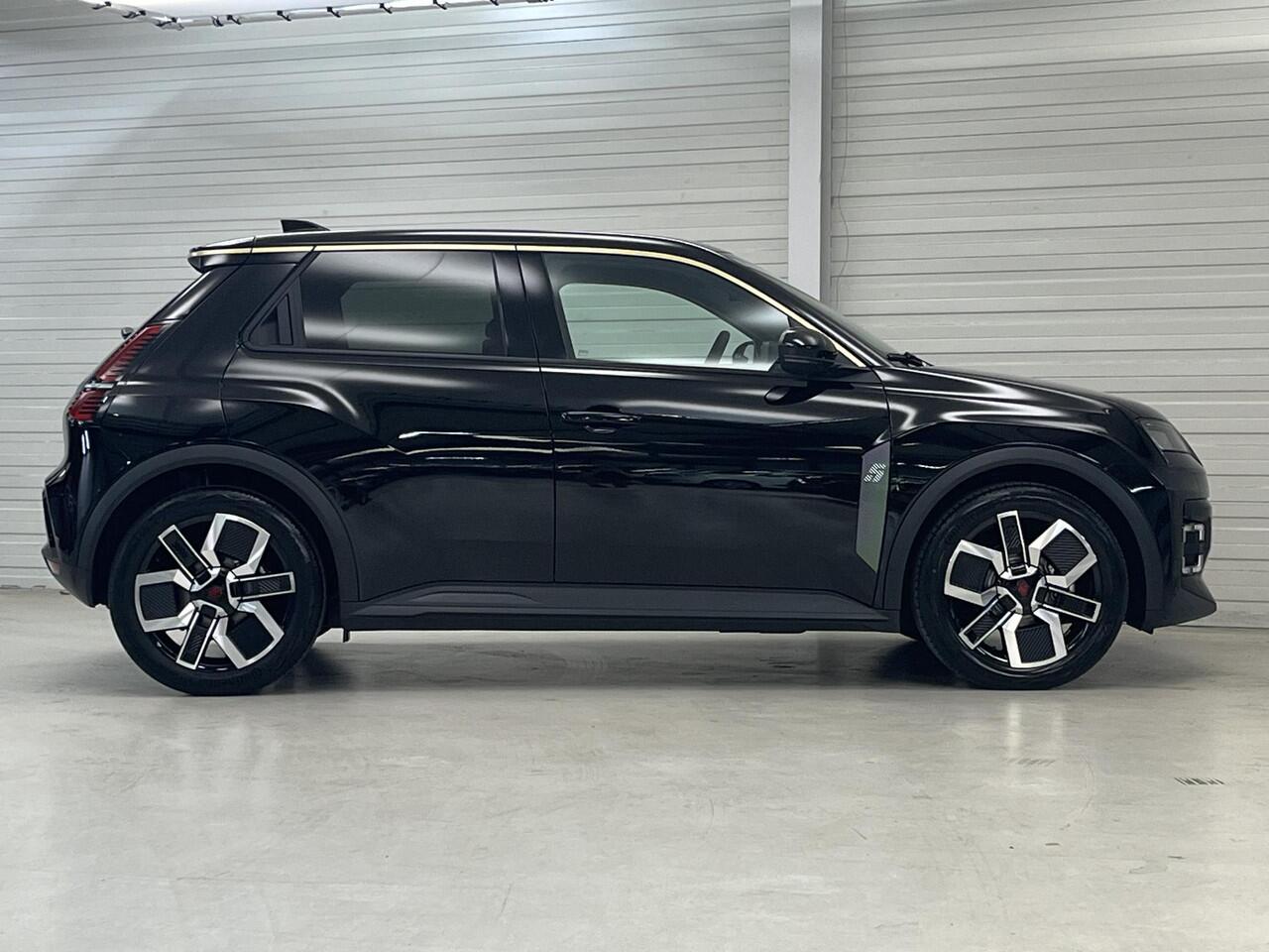 Renault 5 comfort range techno 52 kWh / voorraad actie infomeer naar de voorwaarden en beschikbaarheid