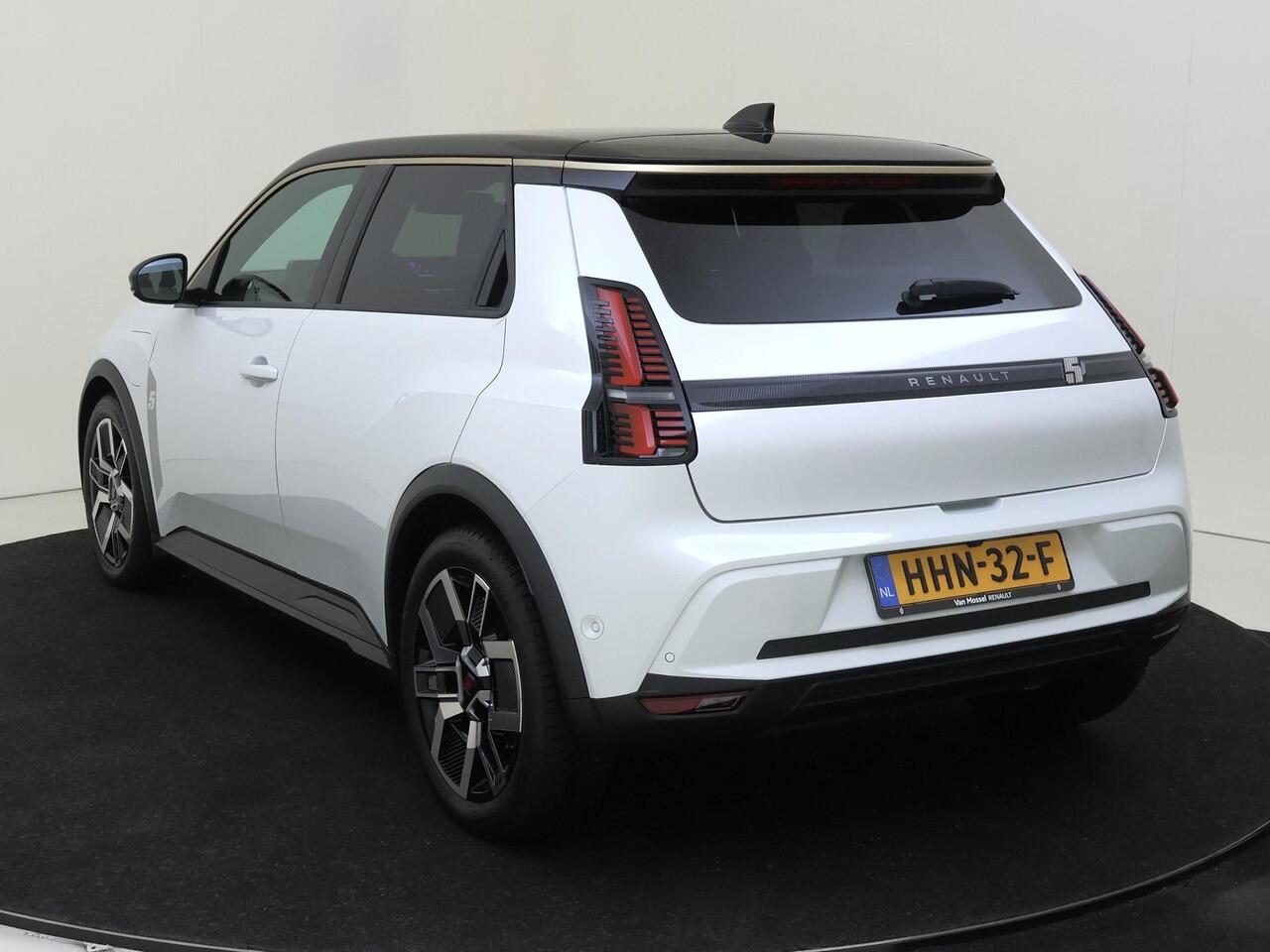 Renault 5 urban range techno 40 kWh