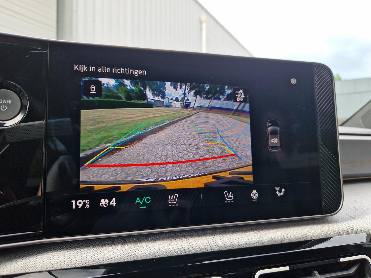 Renault 5 Comfort Range Roland-Garros 52 kWh / Levertijd I.O. / Afneembare Trekhaak /