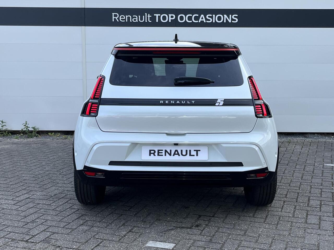 Renault 5 urban range iconic cinq 40 kWh | Pack Safety & Advanced driving assist | Nieuw voertuig bel voor beschikbaarheid!