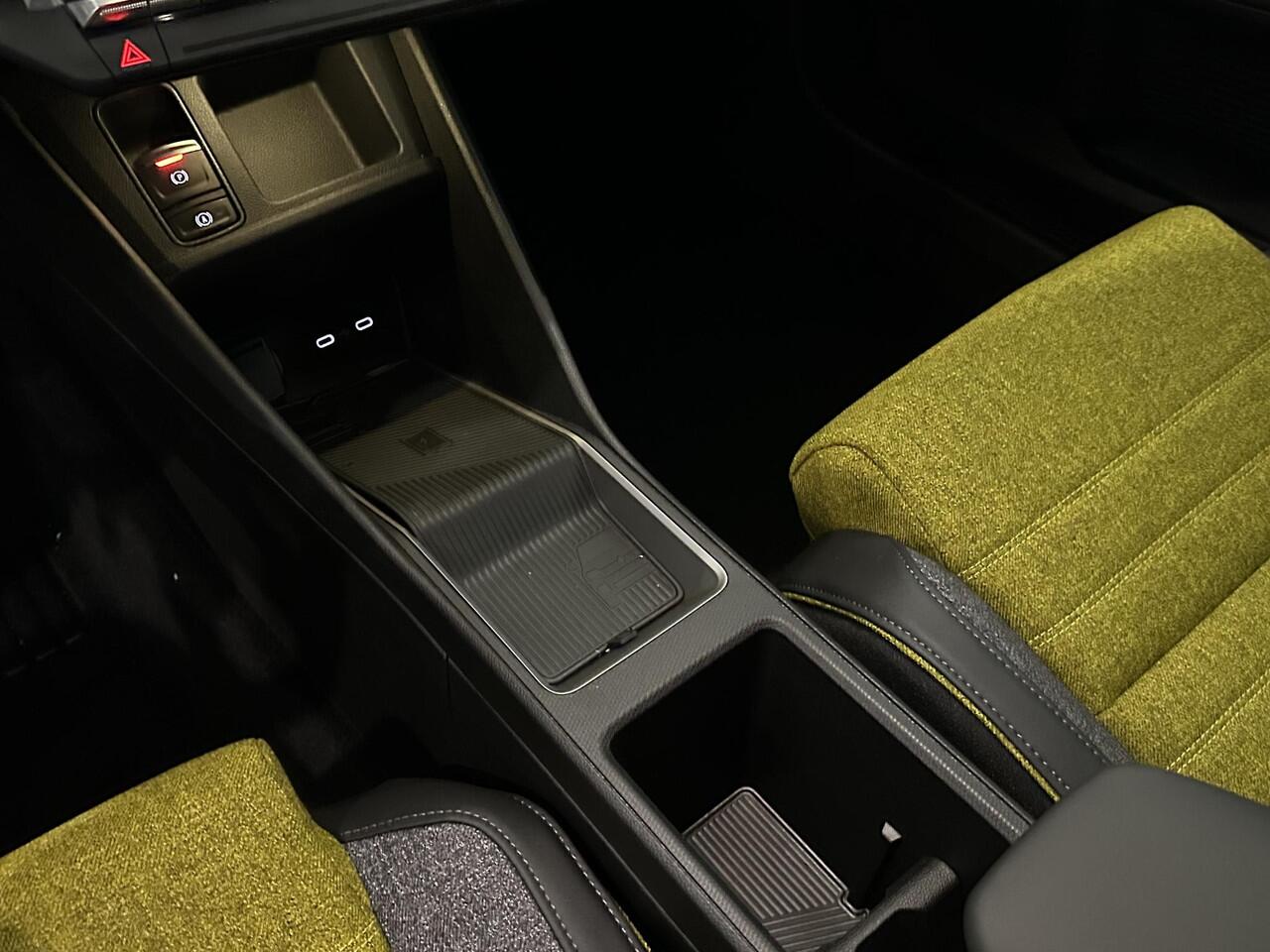 Renault 5 Urban Range Iconic Cinq 40 kWh | Harman Kardon | All season banden | Pack Safety & Advanced Driving Assist | Van: ¤ 33.959,- nu rijklaar voor: ¤ 32.459,-