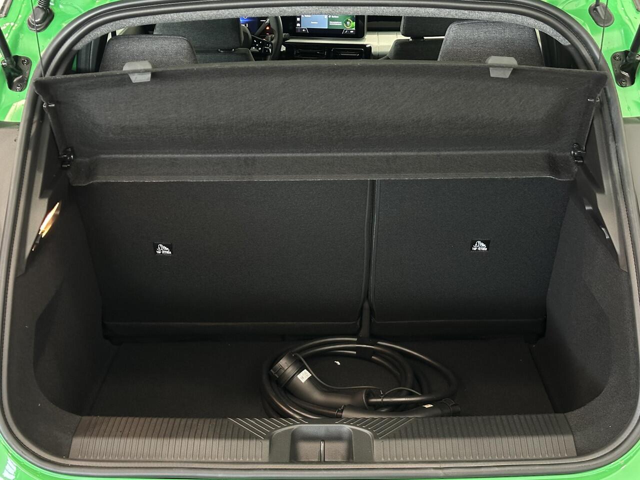 Renault 5 Urban Range FIVE 40 kWh | Van: ¤ 25.359,- nu rijklaar voor: ¤ 24.990,-