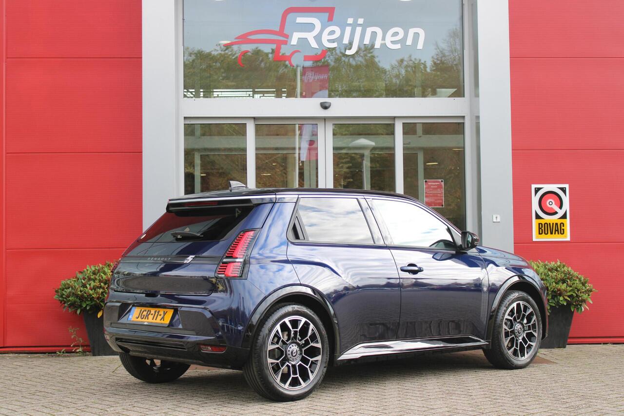 Renault 5 150PK COMFORT RANGE ROLAND-GARROS 52 kWh | NAVIGATIE SYSTEEM MET GOOGLE INTERGRATIE | HARMAN KARDON PREMIUM AUDIO | FULL LED KOPLAMPEN MET MICRO-OPTICS EN FRANSE VLAG | 10"R-LINK MULTIMEDIA | 18"GRONO LICHTMETALEN VELGEN | TWO-TONE CAROSSERIE KLEUR I.C.M.