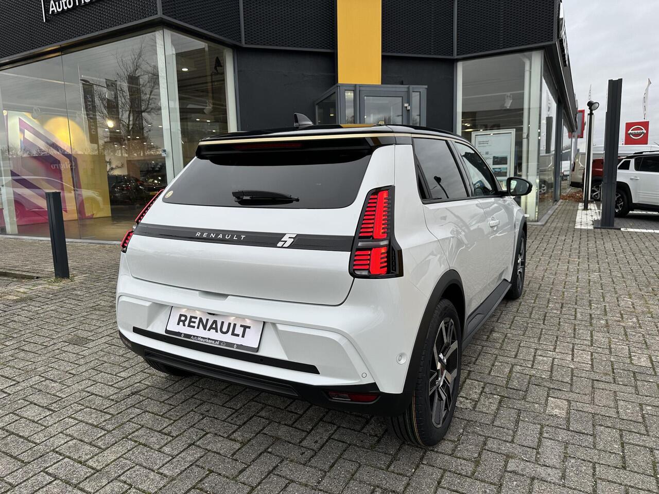 Renault 5 Techno Urban Range Techno 120 pk l Nog dit jaar uit voorraad leverbaar! l ¤ 1.700 voorraadvoordeel!