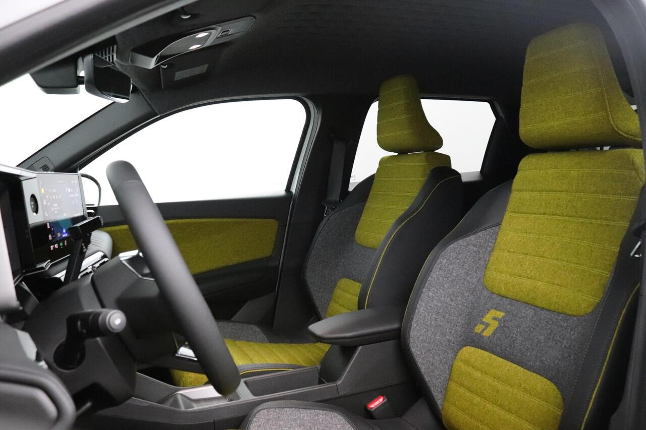 Renault 5 E-Tech Electric Iconic Cinq 120pk 40 kWh Urban Range | DEMO | Harman Kardon / Pack Safety & Driving