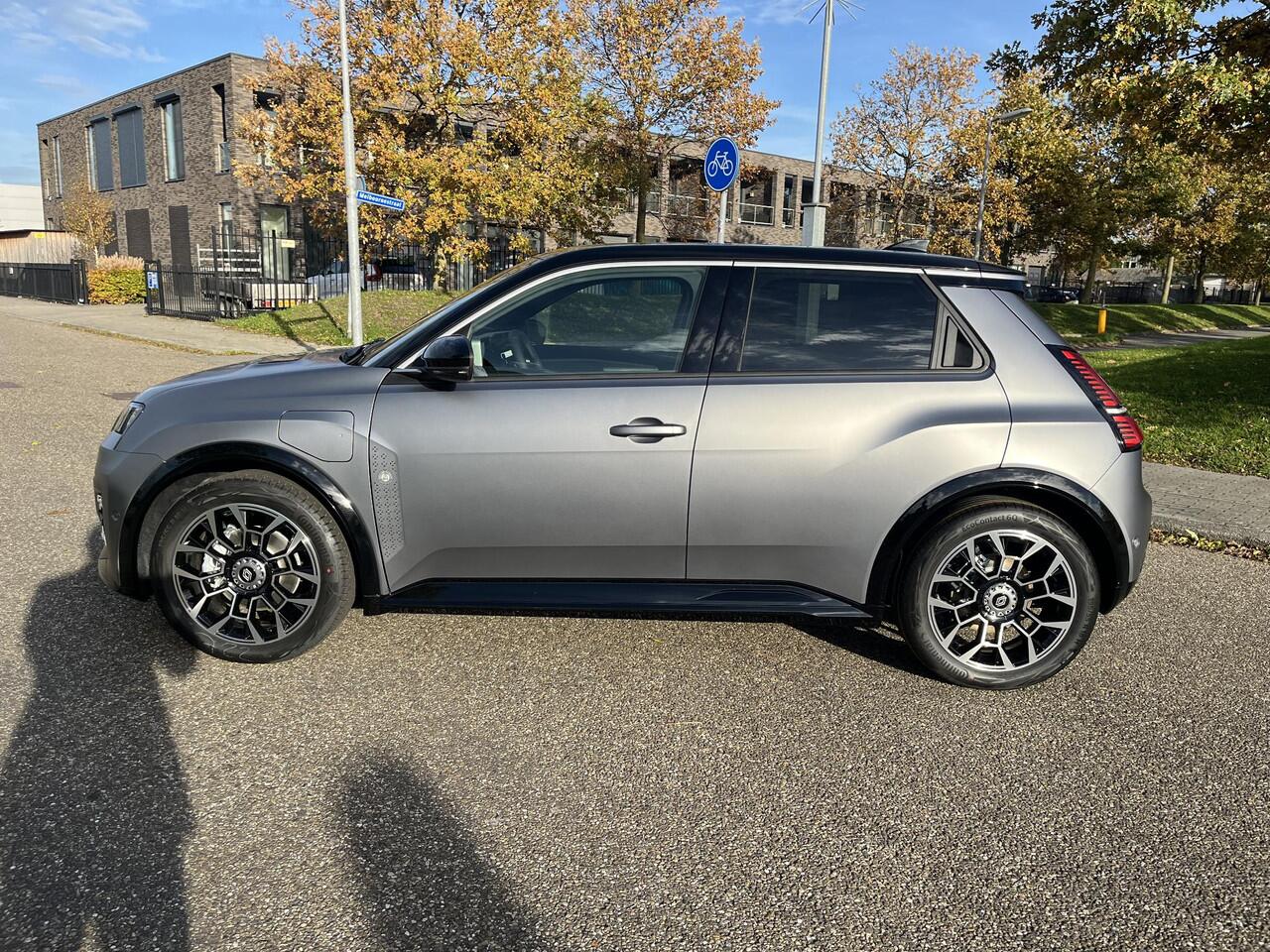 Renault 5 comfort range Roland-Garros 52 kWh APPLE CARPLAY ANDROID AUTO / CLIMATE CONTROLE / NAVIGATIE / PACK SAFETY & ADVANCED DRIVING ASSIST.
