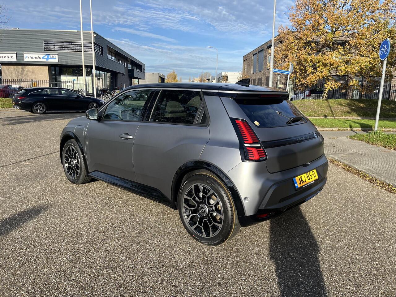 Renault 5 comfort range Roland-Garros 52 kWh APPLE CARPLAY ANDROID AUTO / CLIMATE CONTROLE / NAVIGATIE / PACK SAFETY & ADVANCED DRIVING ASSIST.
