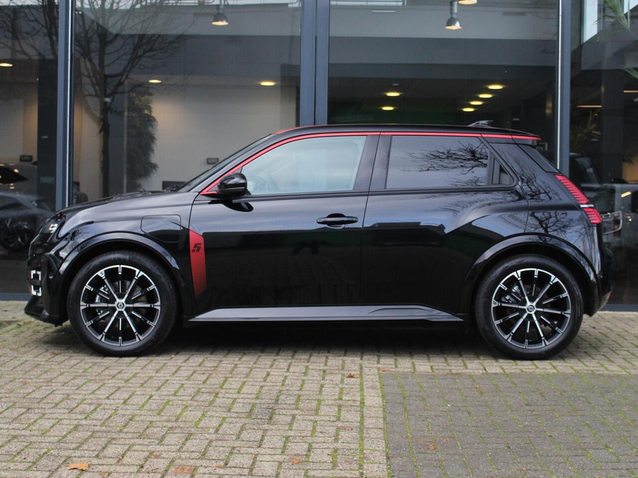 Renault 5 comfort range iconic cinq 52 kWh AUTOMAAT / NIEUW / DIRECT RIJDEN / HARMAN KARDON / PACK WINTER / DAKSTICKER / NAVI / ADAPT. CRUISE / CLIMATE / CAMERA / PDC / PRIVACY GLASS / 18'' LMV