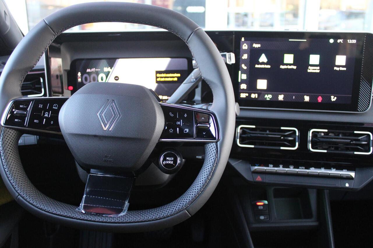 Renault 5 150PK COMFORT RANGE ICONIC CINQ 52 kWh | NAVIGATIE SYSTEEM MET GOOGLE INTERGRATIE | HARMAN KARDON PREMIUM AUDIO | FULL LED KOPLAMPEN MET MICRO-OPTICS EN FRANSE VLAG | 10"R-LINK MULTIMEDIA | 18"GRONO LICHTMETALEN VELGEN | WARM TITANIUM DAKLIJSTEN | ELEKTRI