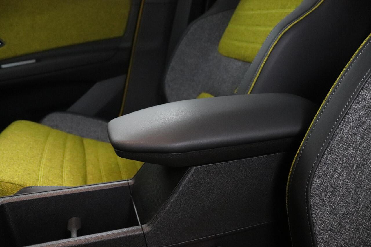 Renault 5 urban range iconic cinq 40 kWh | DEMO | Pack Safety |